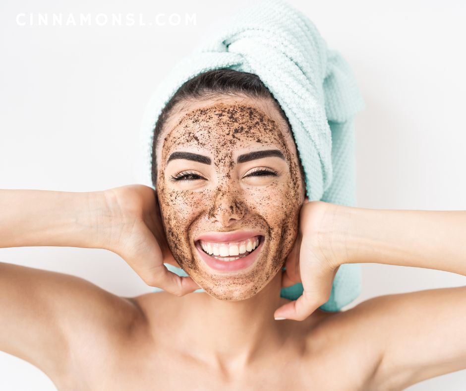 Make Your Own Cinnamon Face Mask at Home