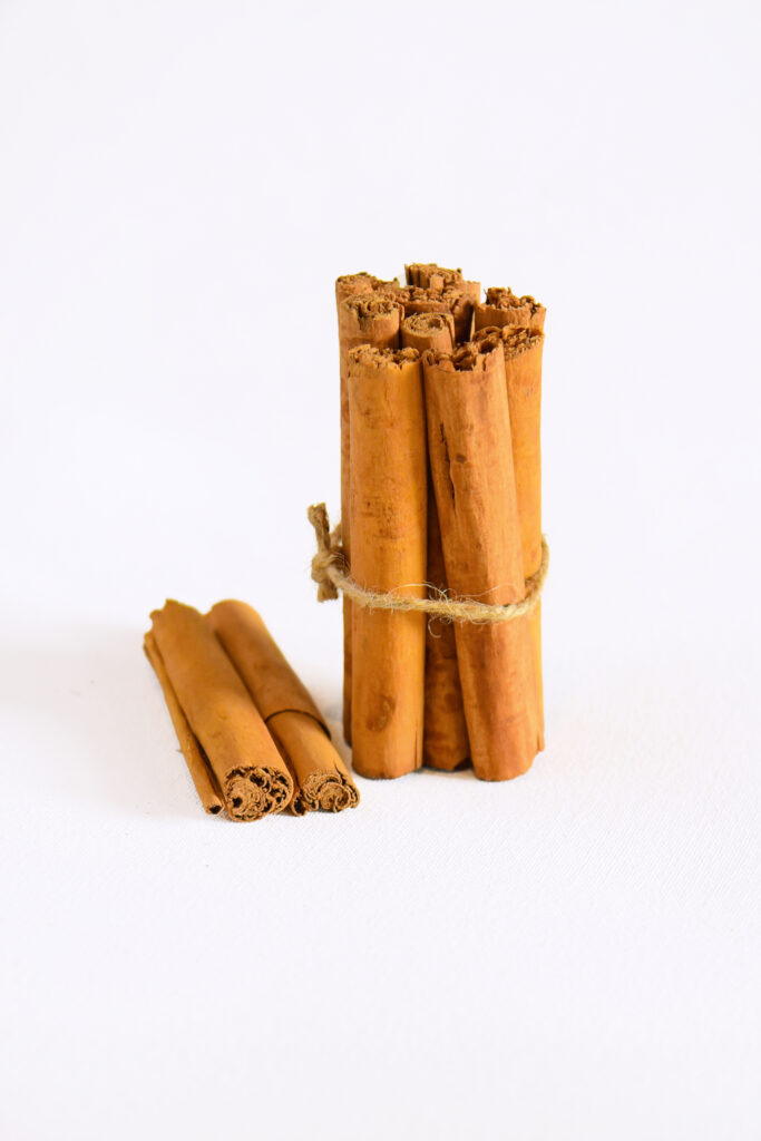 C 4-5 Cinnamon Sticks